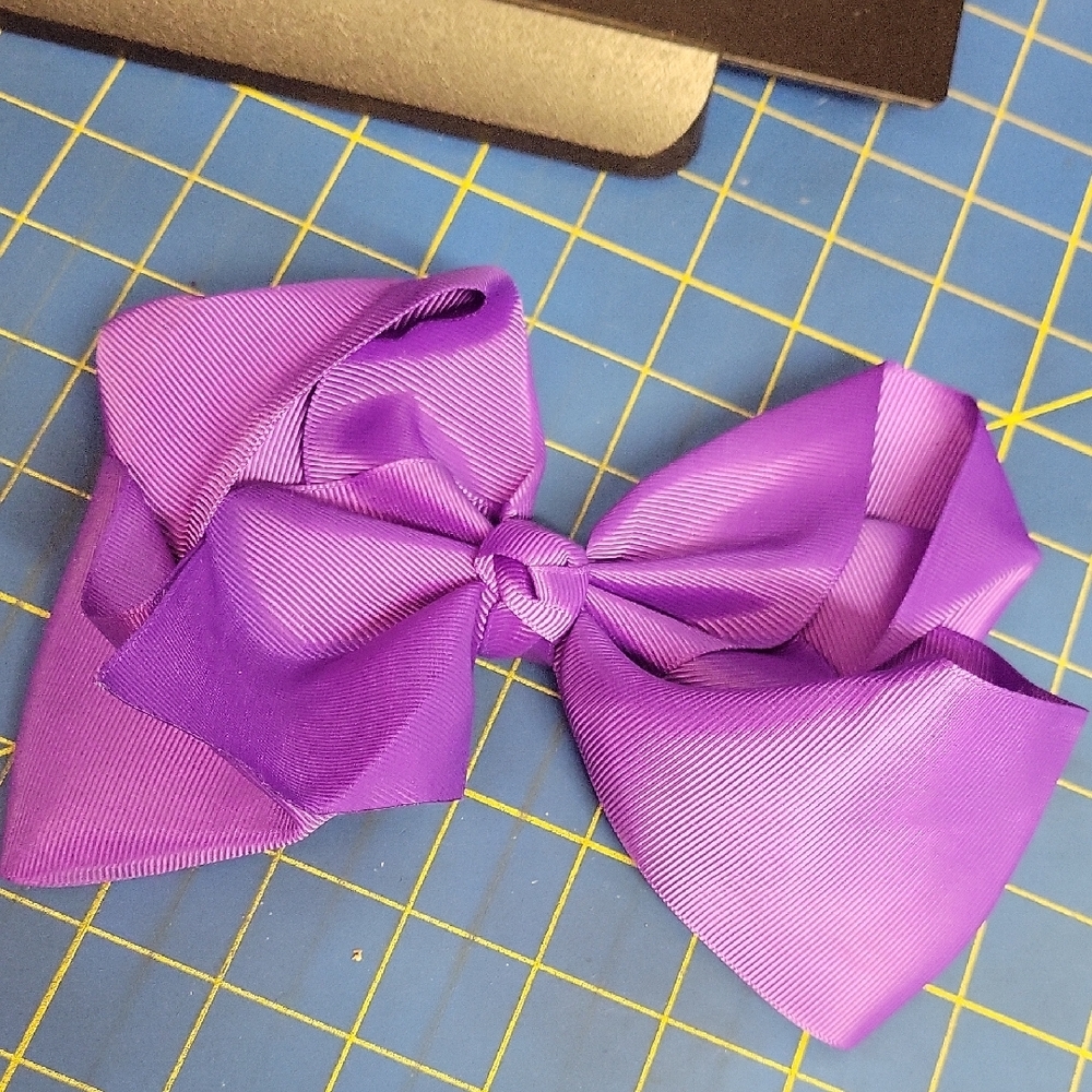 Purple Hair 7.5" x 5" Bow